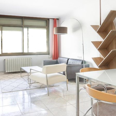 Charming Rooms In Shared Apartment Near Camp Nou Barselona Dış mekan fotoğraf